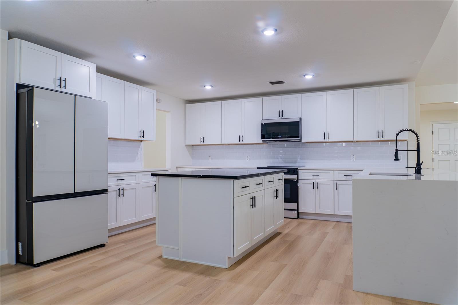 5320 NE 2ND LN, OCALA, FL, 34470