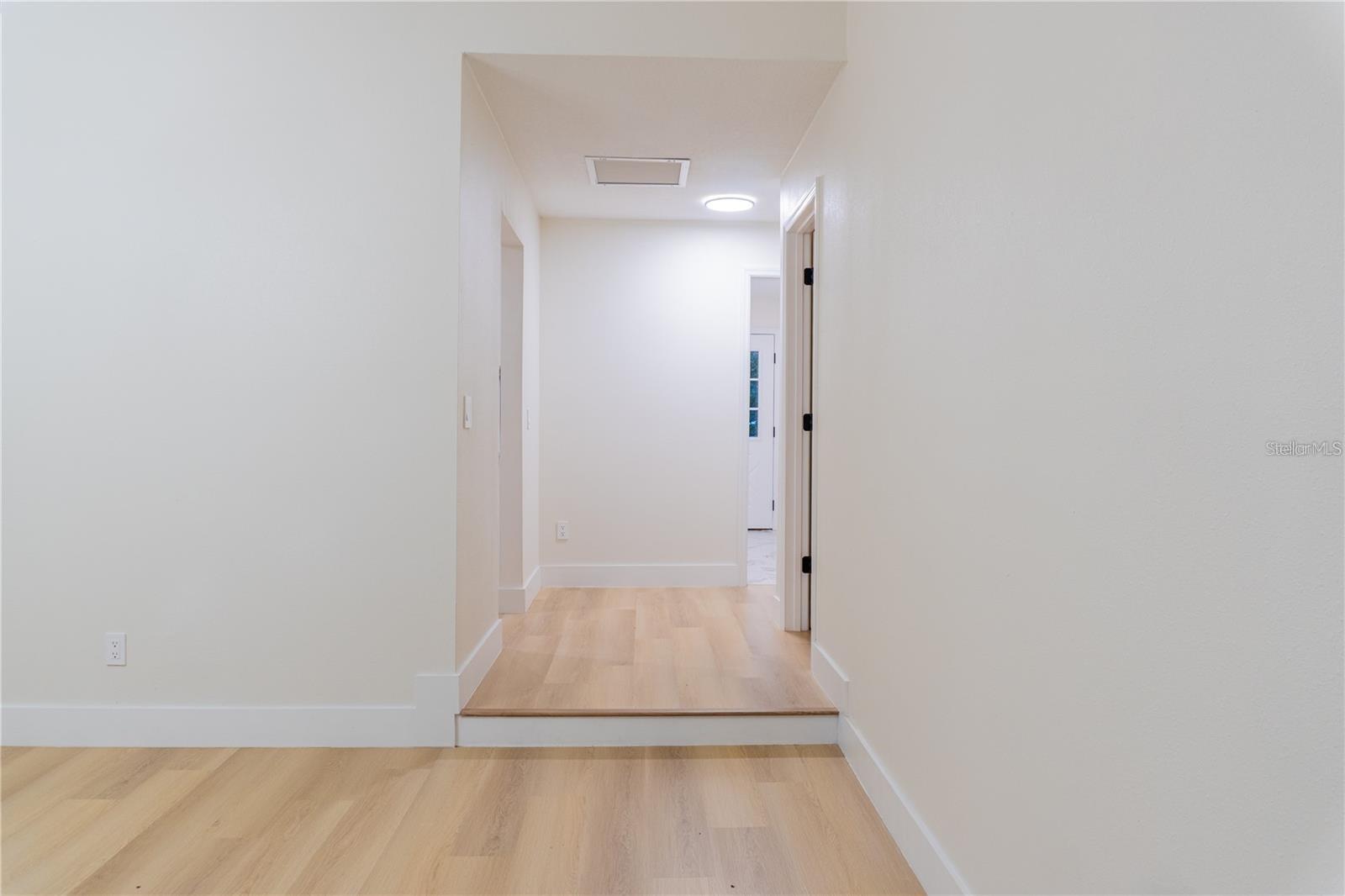 5320 NE 2ND LN, OCALA, FL, 34470