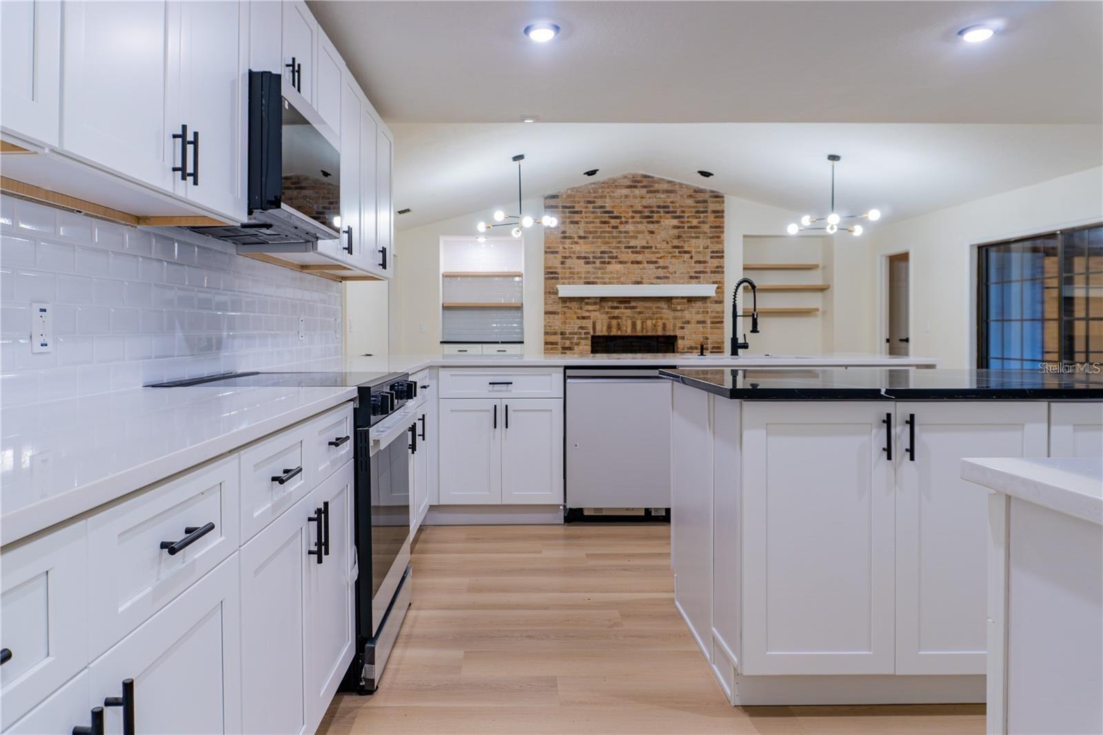 5320 NE 2ND LN, OCALA, FL, 34470