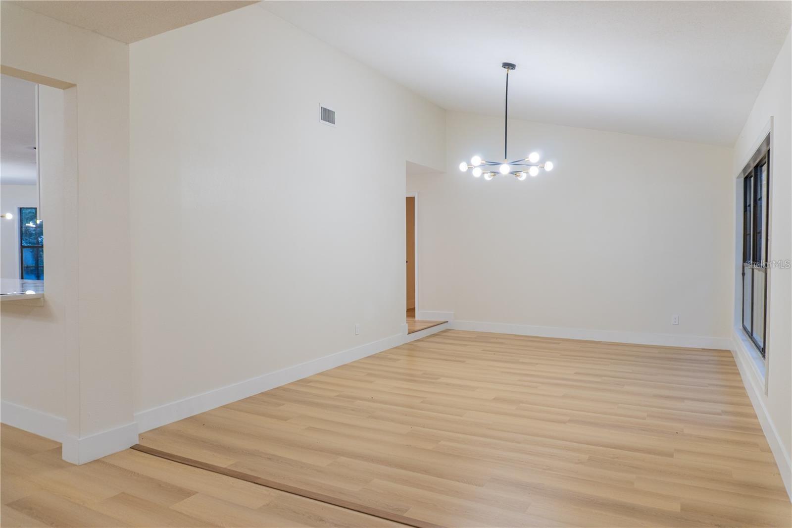 5320 NE 2ND LN, OCALA, FL, 34470