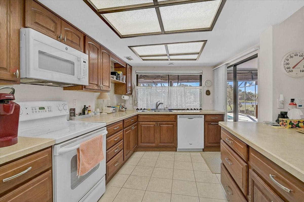 3842 TORREY PINES WAY, SARASOTA, FL, 34238