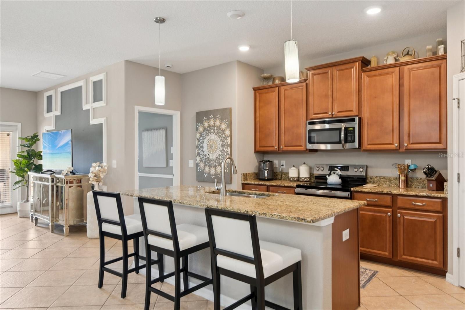 12010 LAKE BLVD, NEW PORT RICHEY, FL, 34655