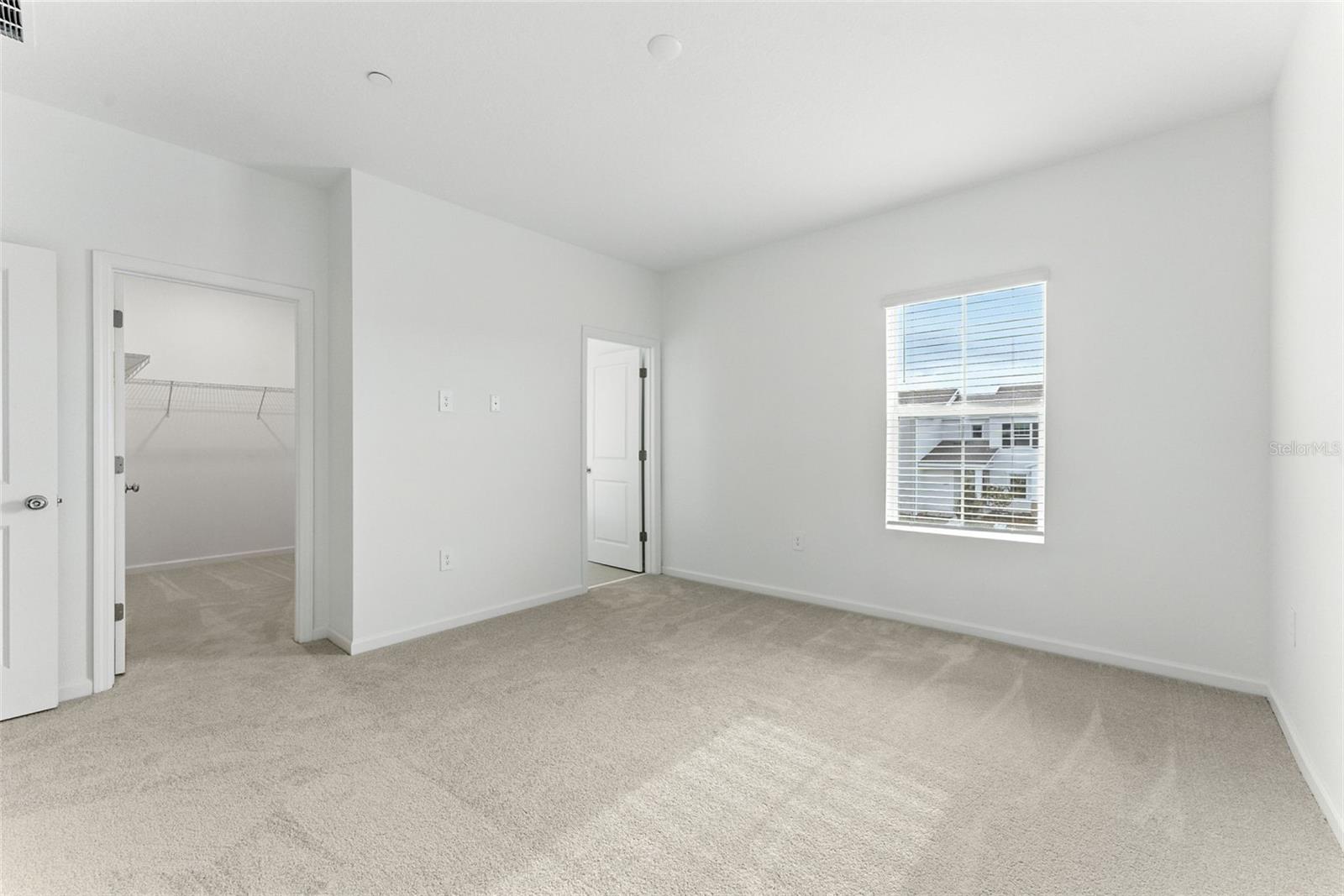 2341 WHITE BUFFALO ST, APOPKA, FL, 32703