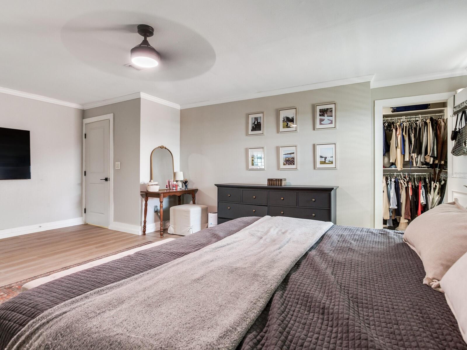 6118 S ELKINS AVE, TAMPA, FL, 33611