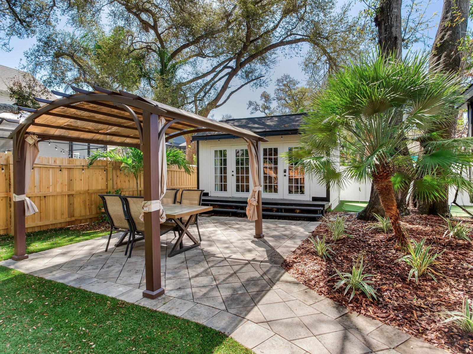 6118 S ELKINS AVE, TAMPA, FL, 33611