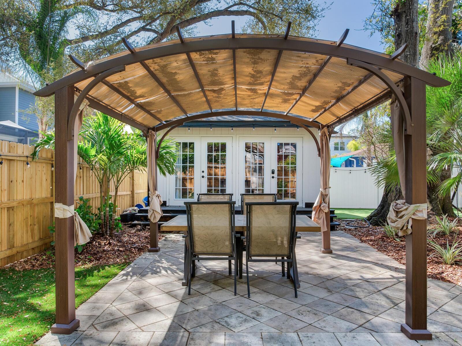 6118 S ELKINS AVE, TAMPA, FL, 33611