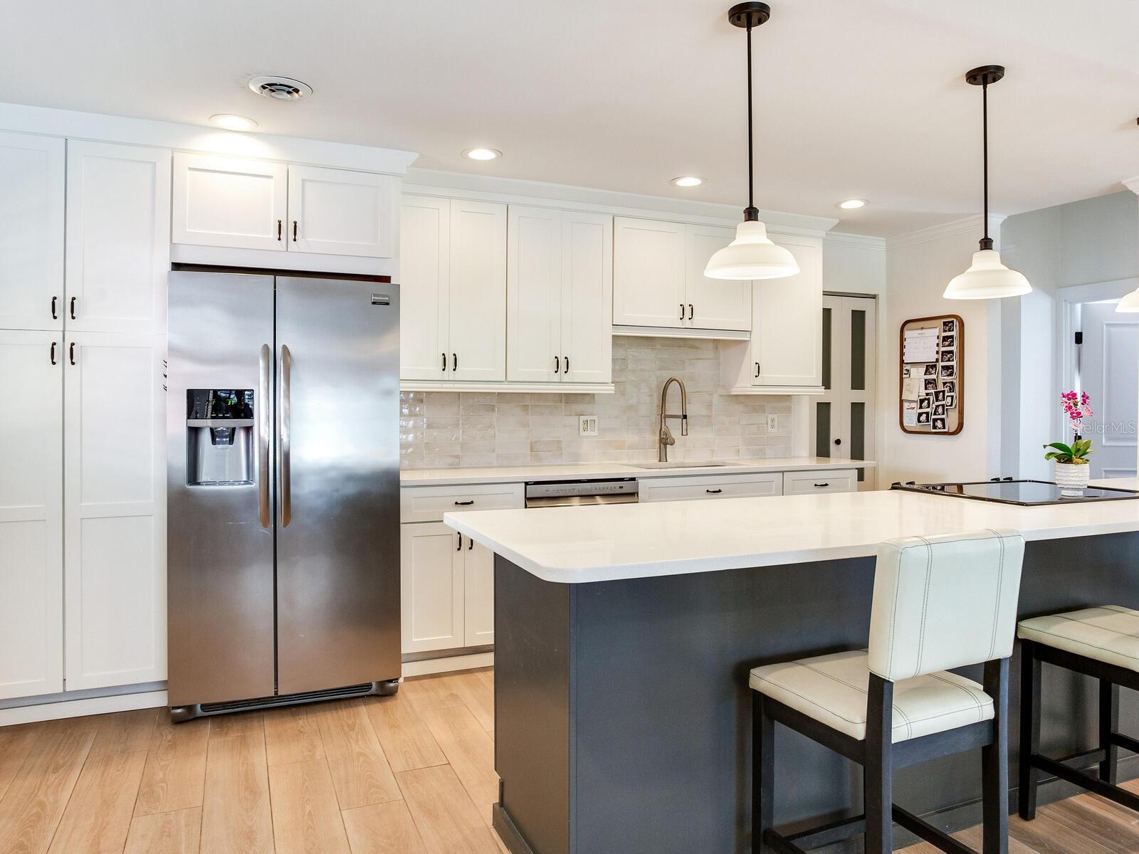 6118 S ELKINS AVE, TAMPA, FL, 33611