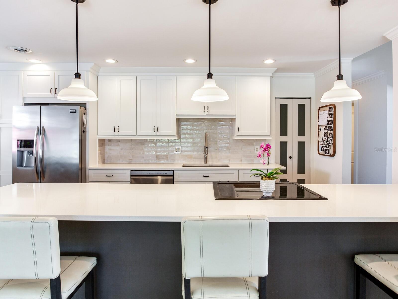 6118 S ELKINS AVE, TAMPA, FL, 33611