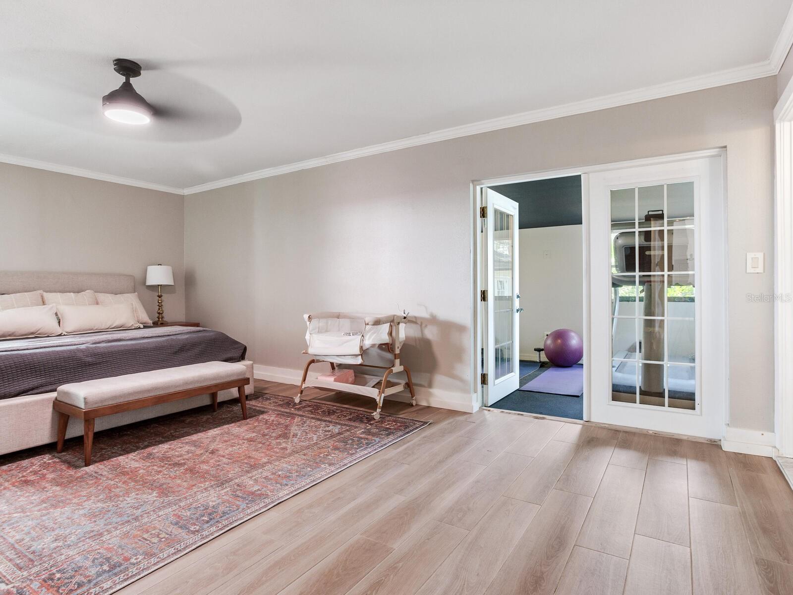 6118 S ELKINS AVE, TAMPA, FL, 33611