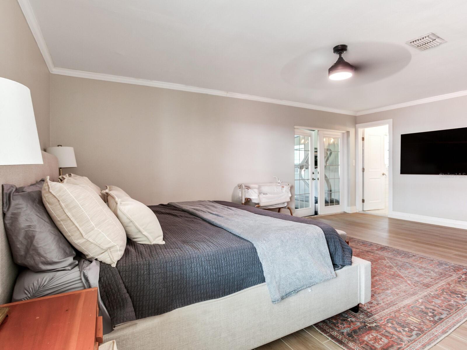 6118 S ELKINS AVE, TAMPA, FL, 33611