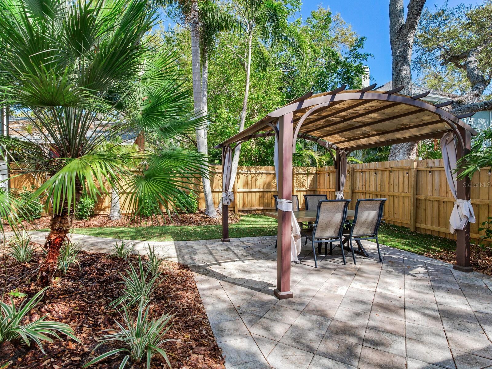 6118 S ELKINS AVE, TAMPA, FL, 33611