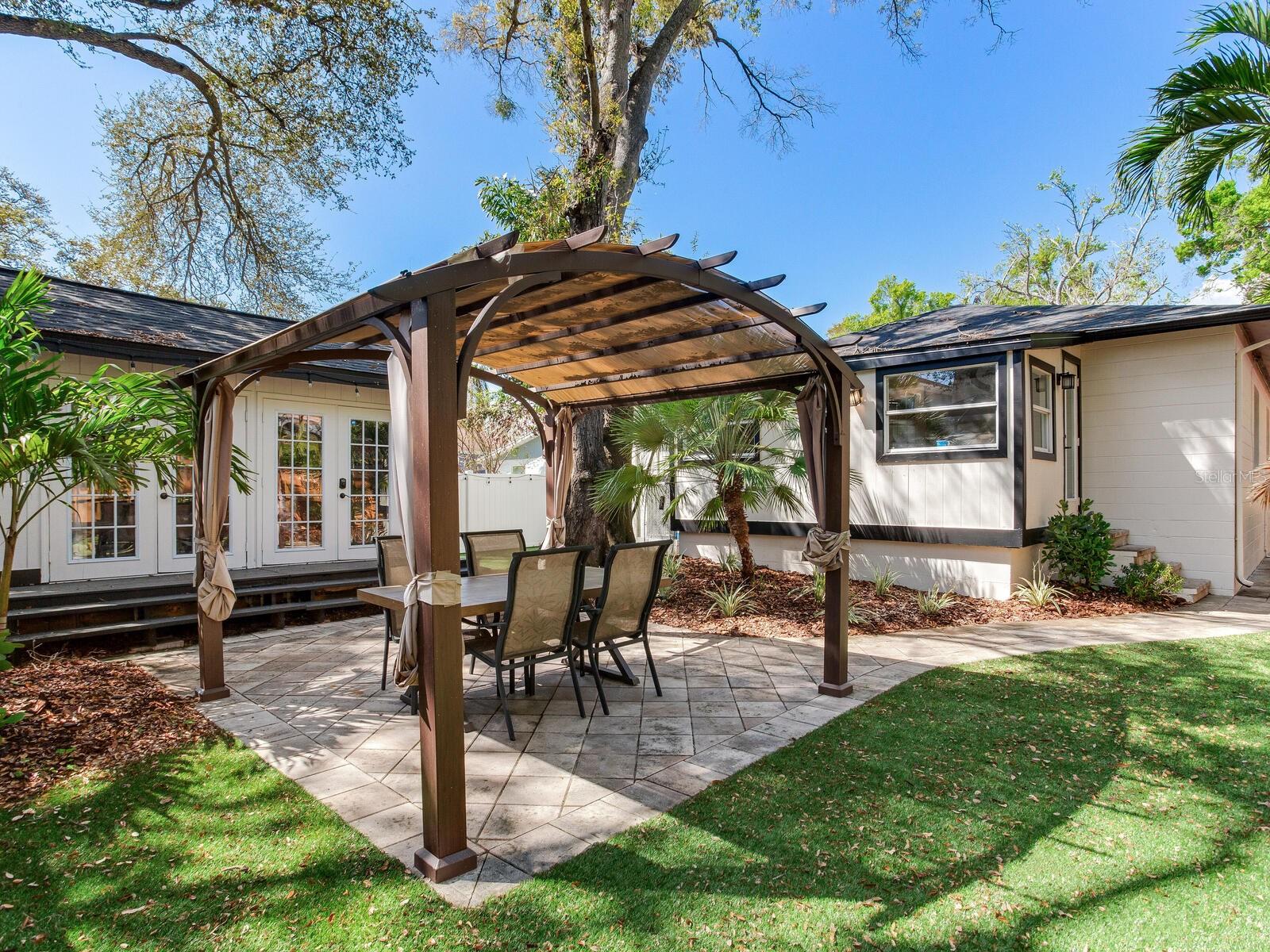 6118 S ELKINS AVE, TAMPA, FL, 33611