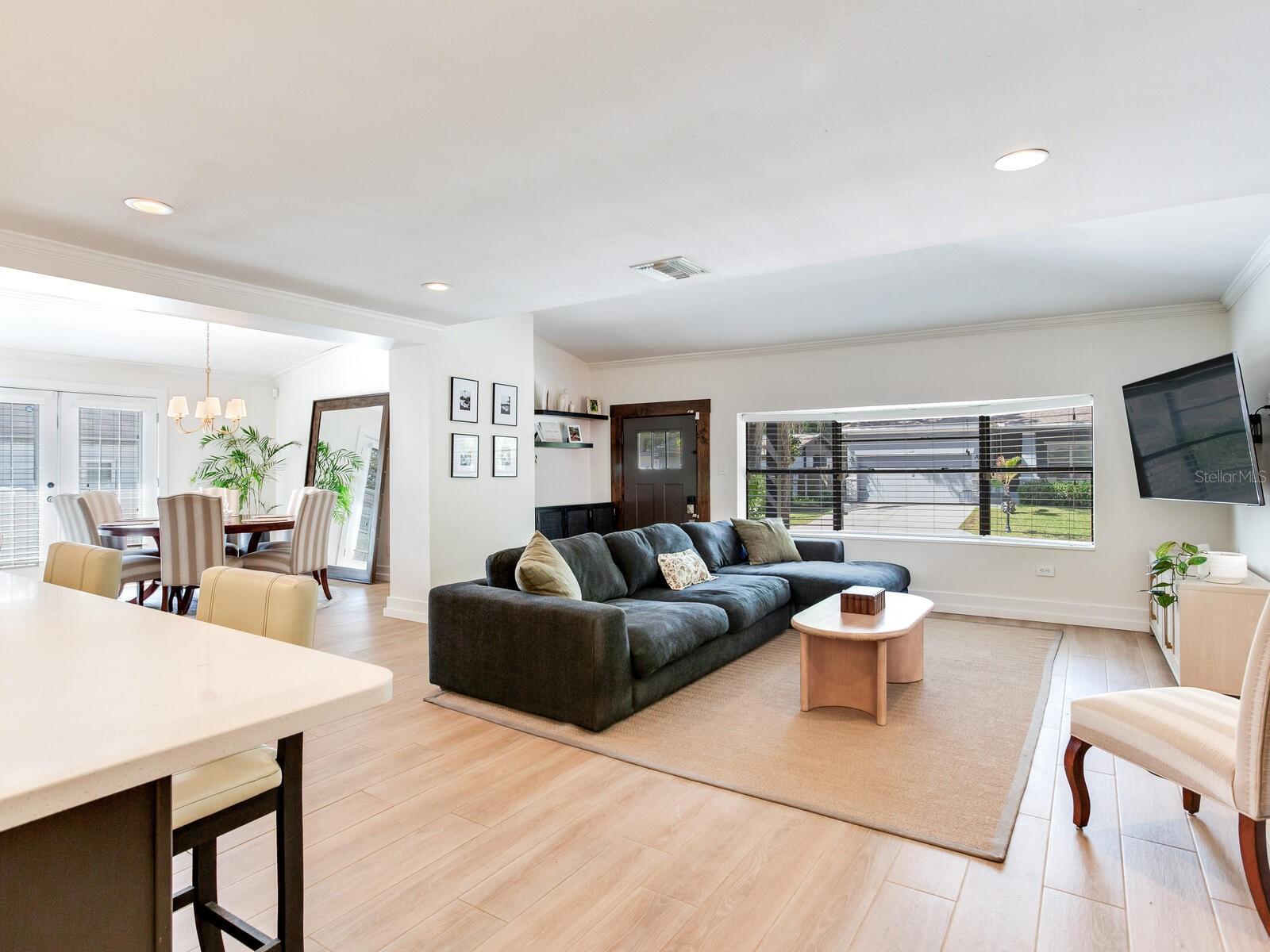 6118 S ELKINS AVE, TAMPA, FL, 33611