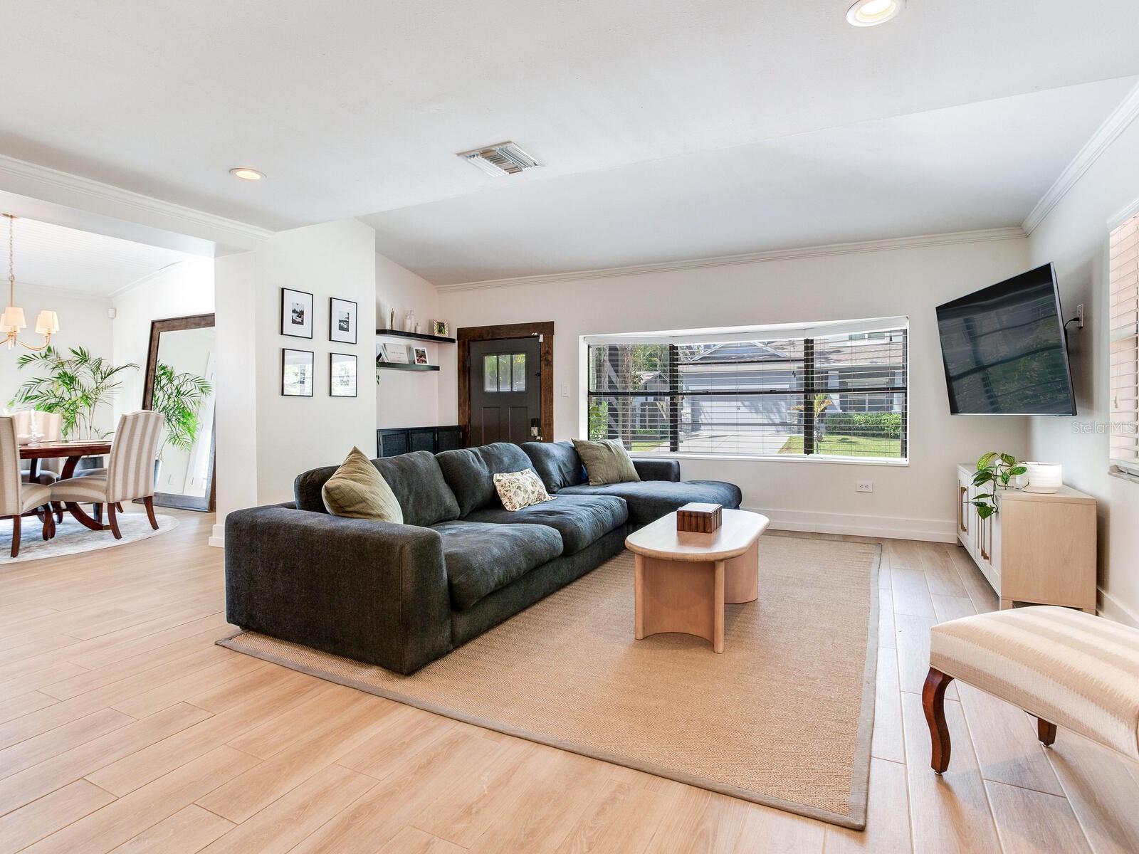 6118 S ELKINS AVE, TAMPA, FL, 33611