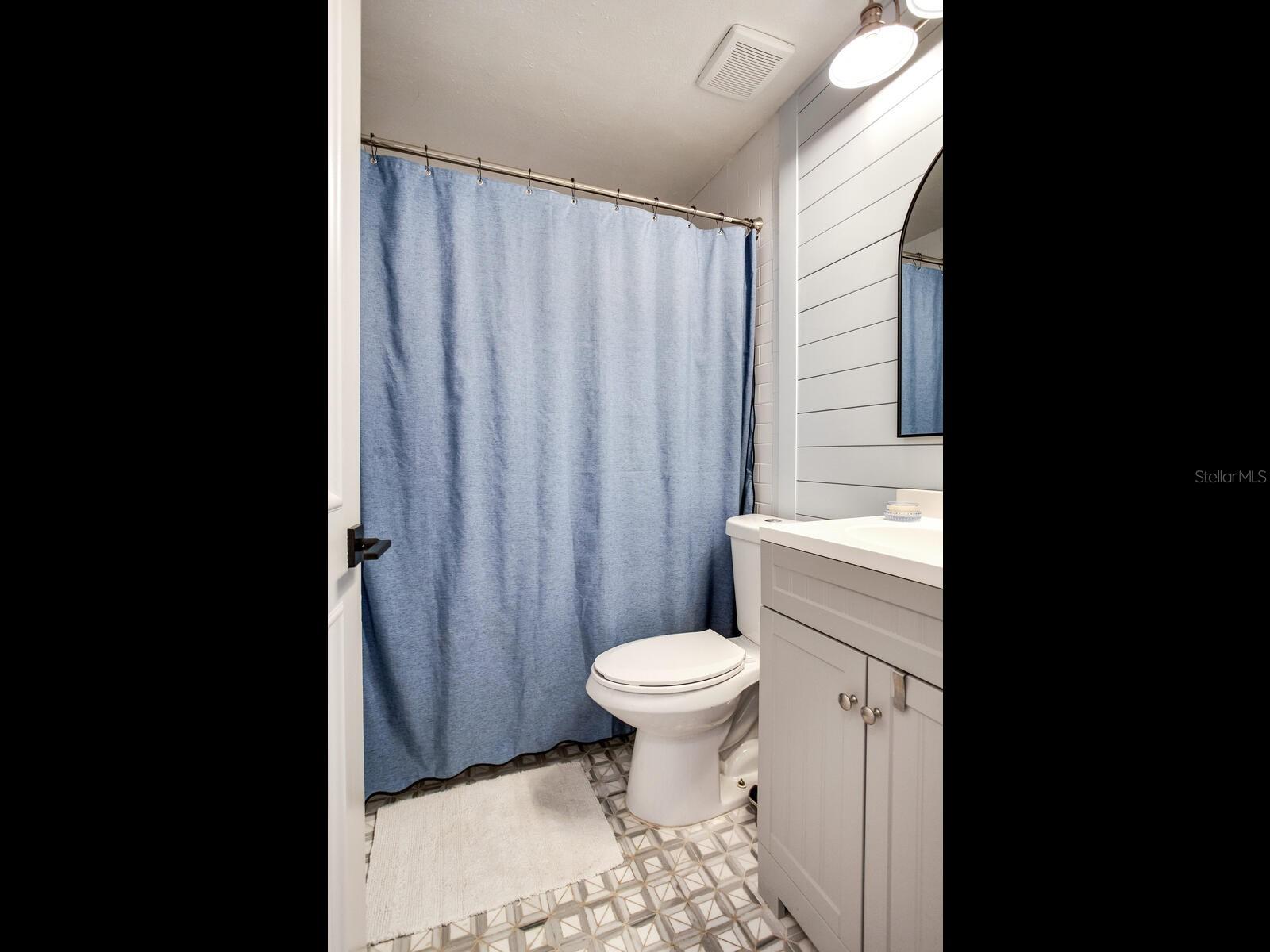 6118 S ELKINS AVE, TAMPA, FL, 33611