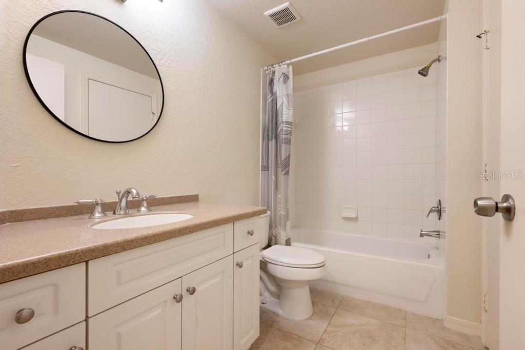 5180 NORTHRIDGE RD #103, SARASOTA, FL, 34238