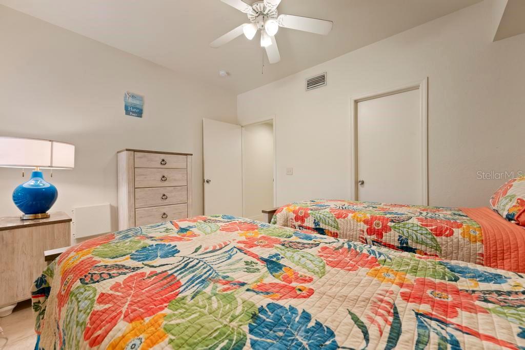 5180 NORTHRIDGE RD #103, SARASOTA, FL, 34238