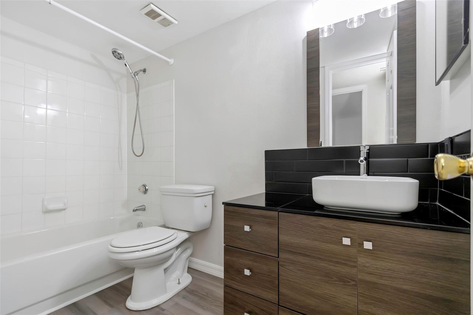 2400 FEATHER SOUND DR #1328, CLEARWATER, FL, 33762