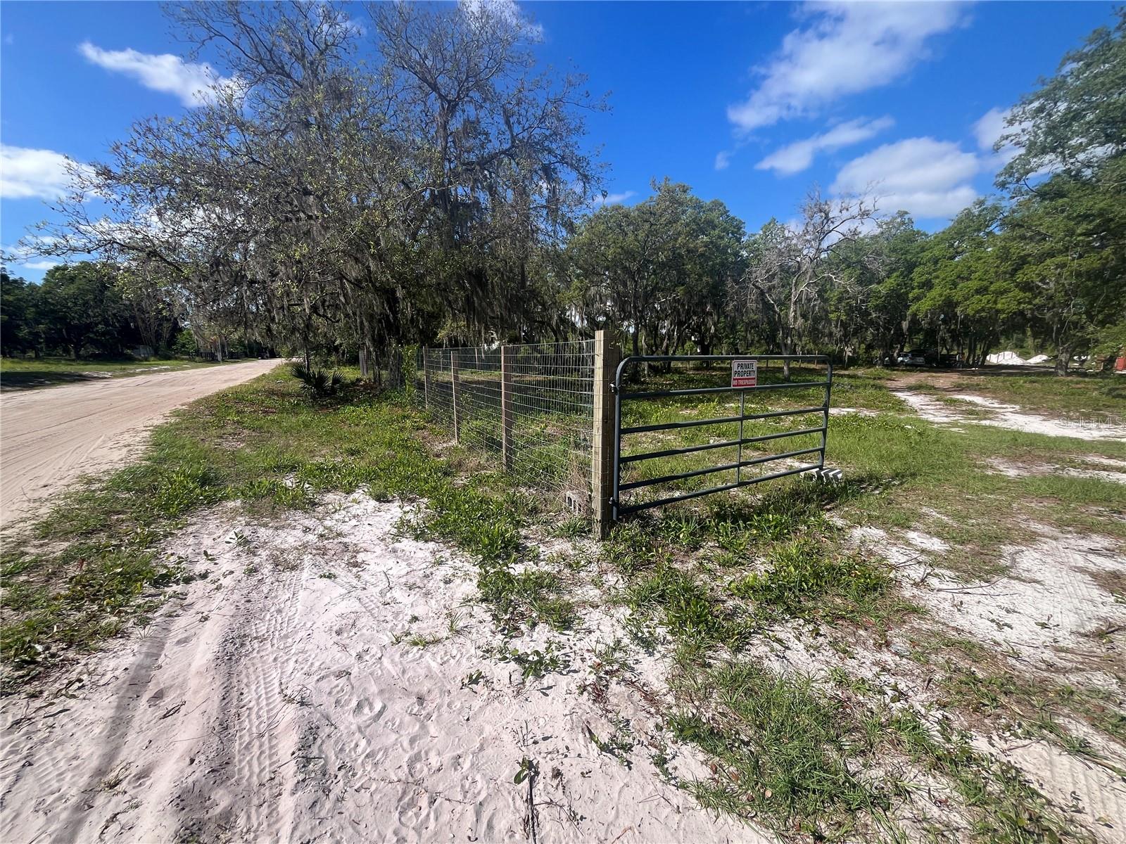 FAZZINI DR, FROSTPROOF, FL, 33843