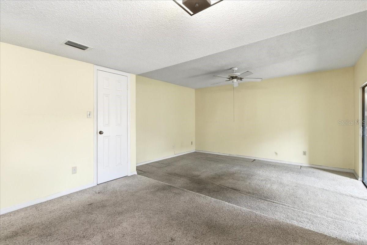 1412 OAK PL #B, APOPKA, FL, 32712