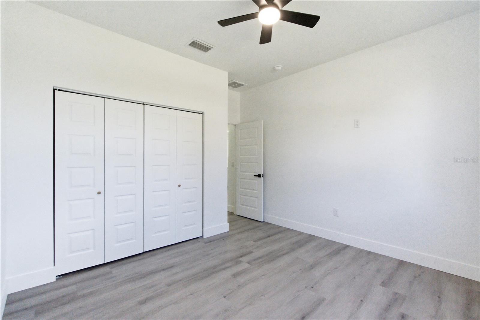 5120 65TH AVE N, PINELLAS PARK, FL, 33781