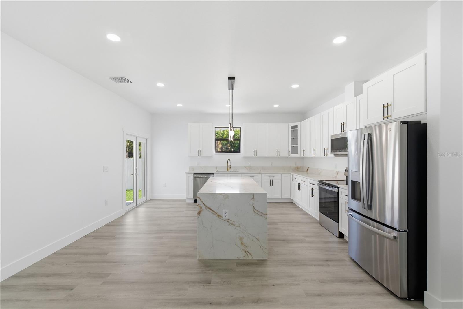 5120 65TH AVE N, PINELLAS PARK, FL, 33781