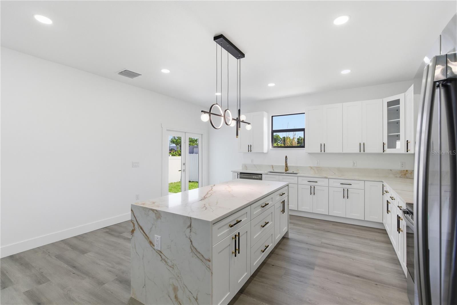 5120 65TH AVE N, PINELLAS PARK, FL, 33781