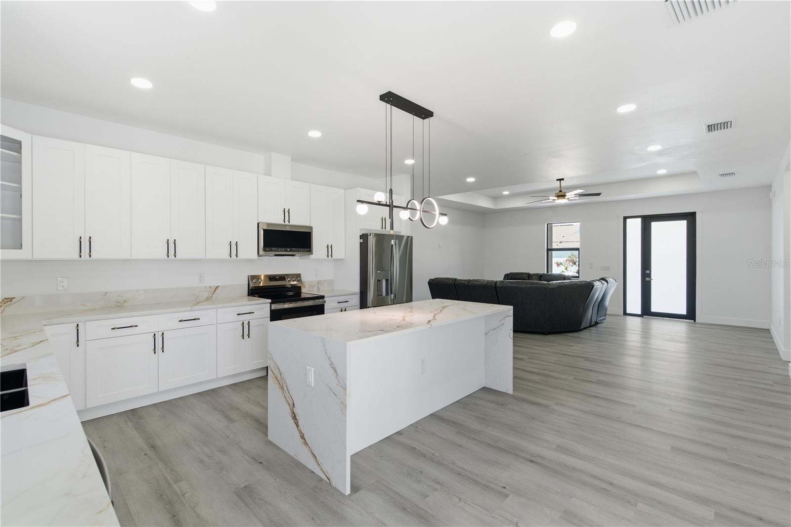 5120 65TH AVE N, PINELLAS PARK, FL, 33781