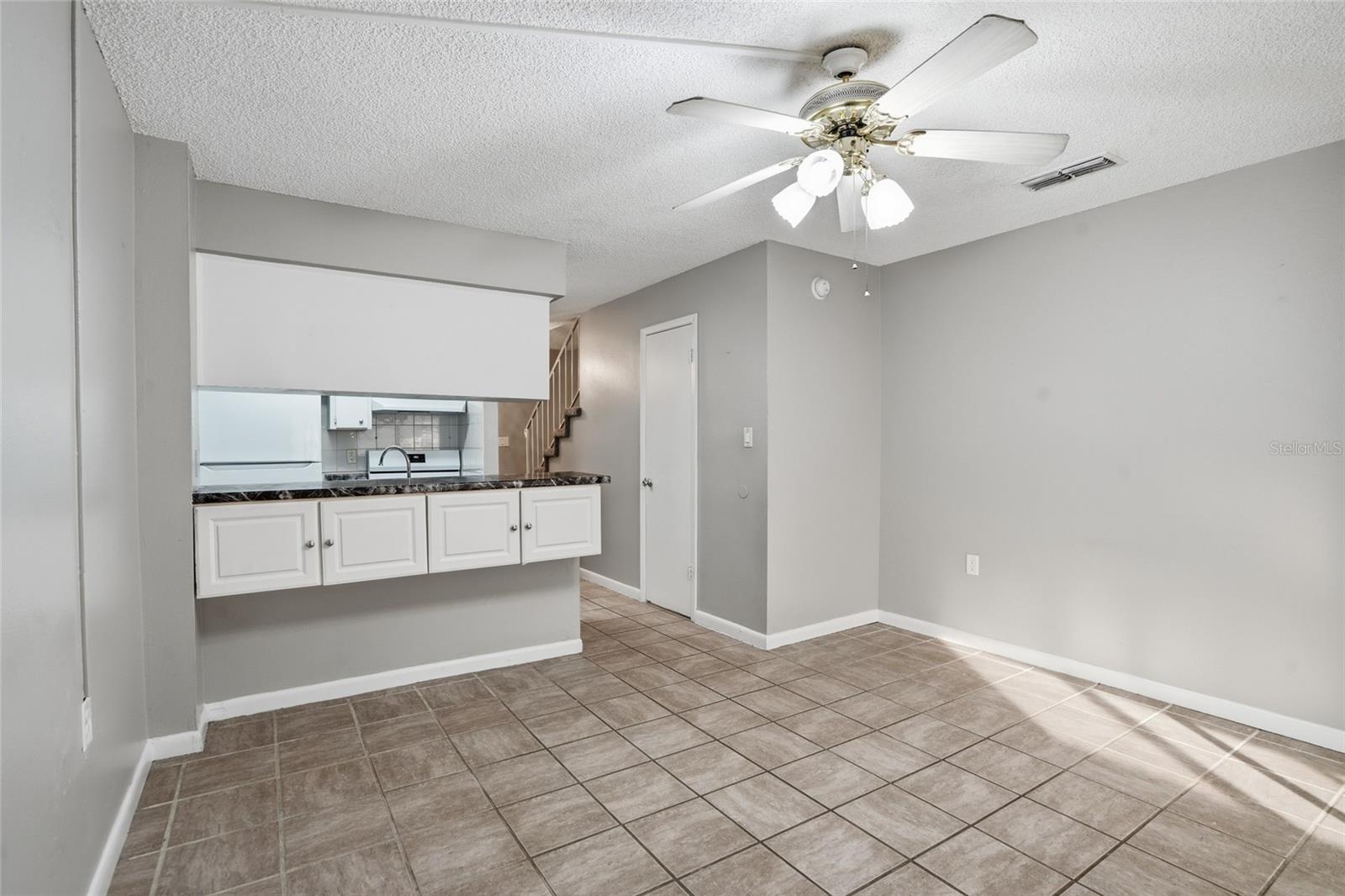 6258 OAK CLUSTER CIR, TAMPA, FL, 33634