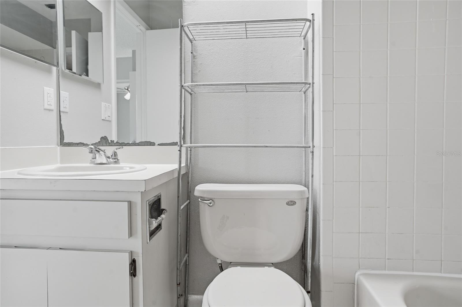 6258 OAK CLUSTER CIR, TAMPA, FL, 33634