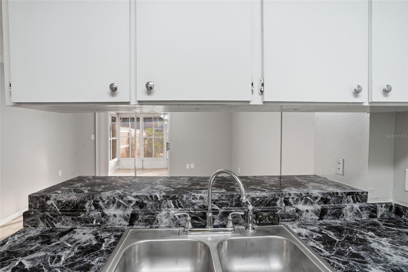 6258 OAK CLUSTER CIR, TAMPA, FL, 33634