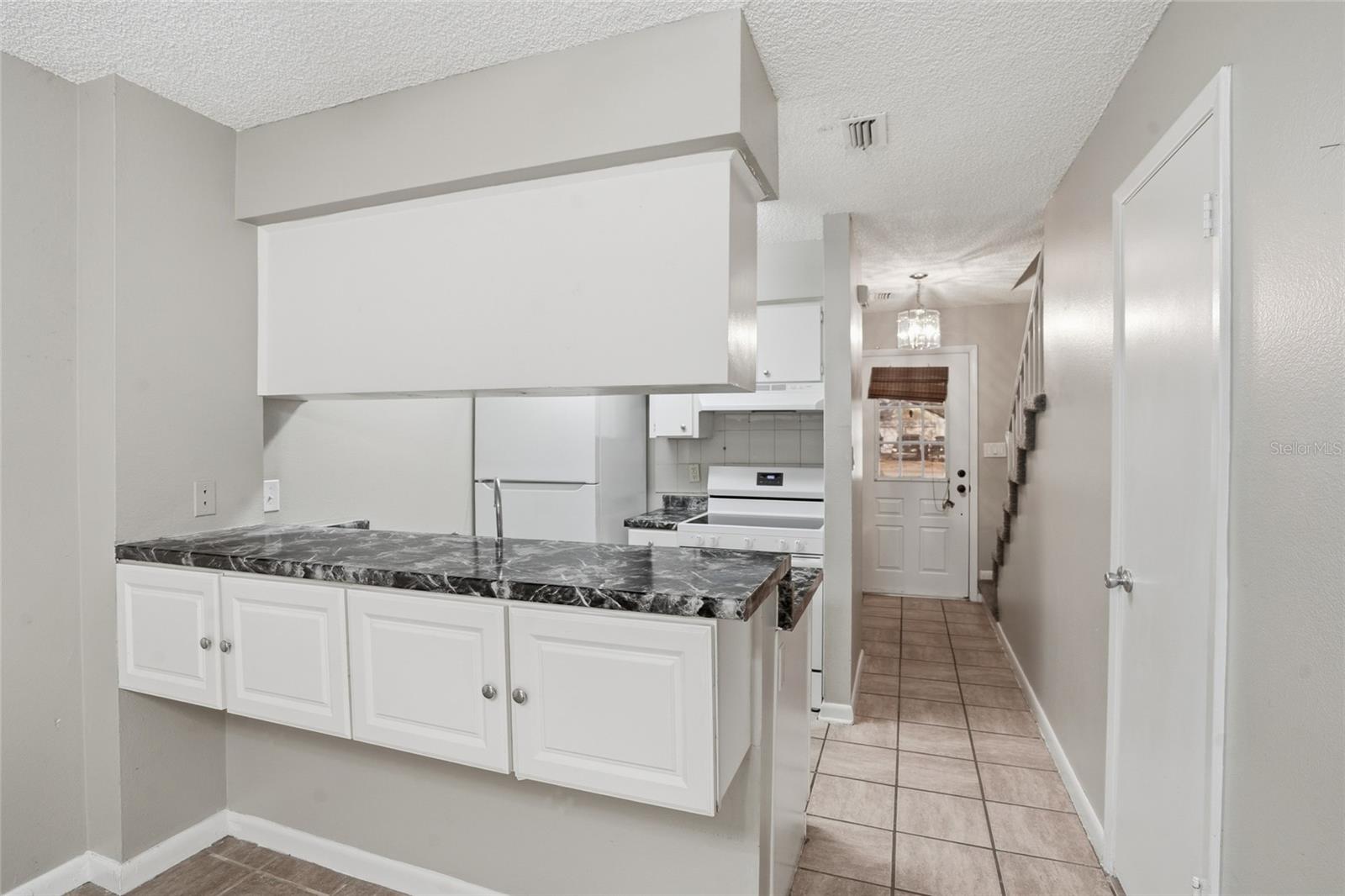 6258 OAK CLUSTER CIR, TAMPA, FL, 33634