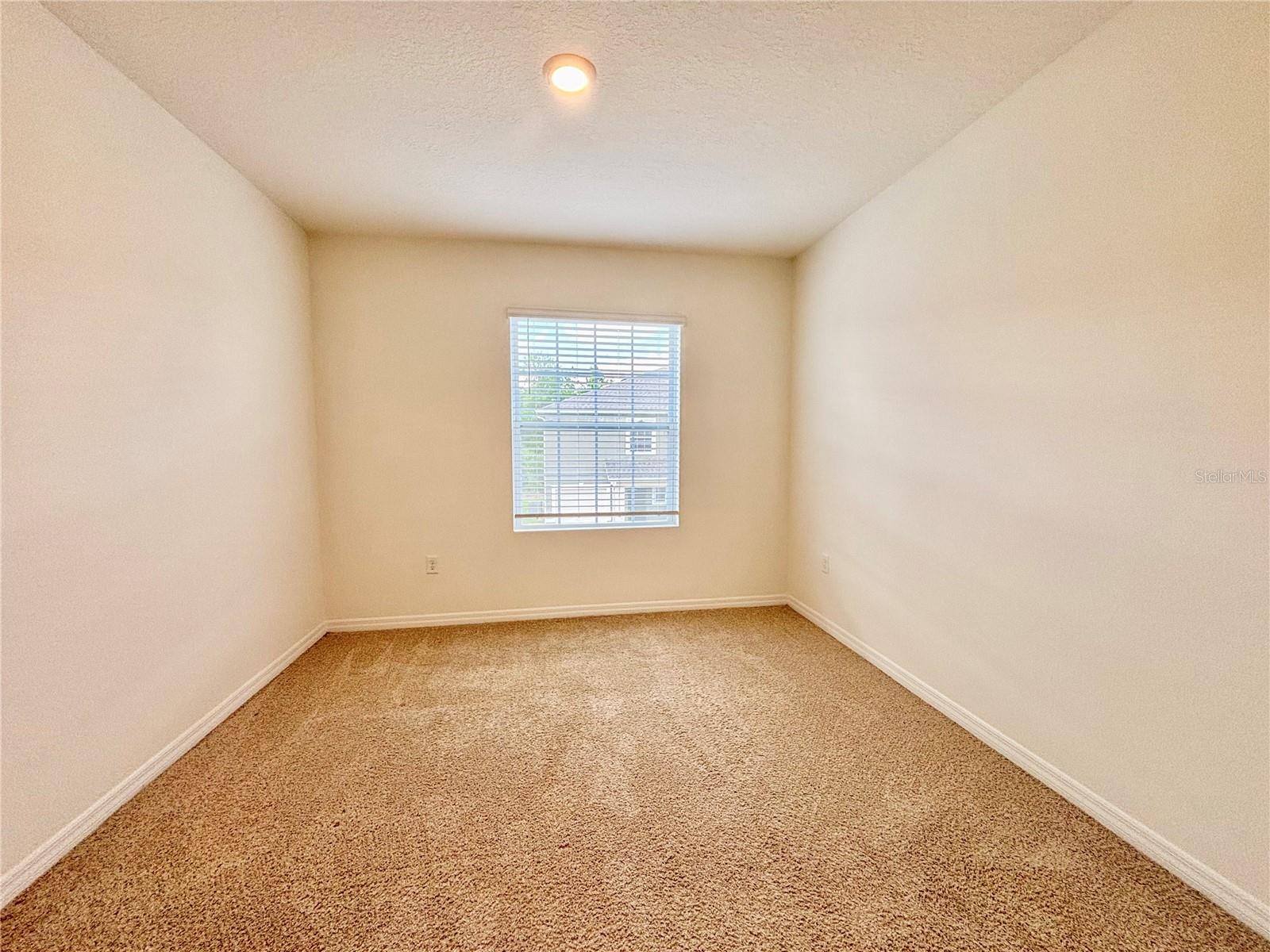 401 FELTRIM RESERVE BLVD, DAVENPORT, FL, 33837