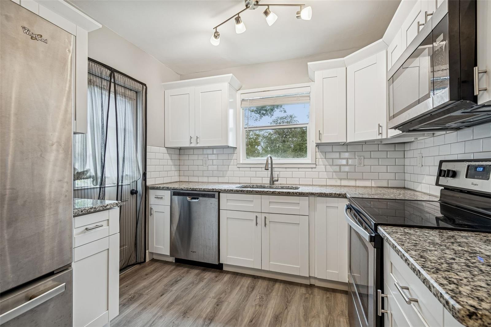 1206 E CRENSHAW ST, TAMPA, FL, 33604