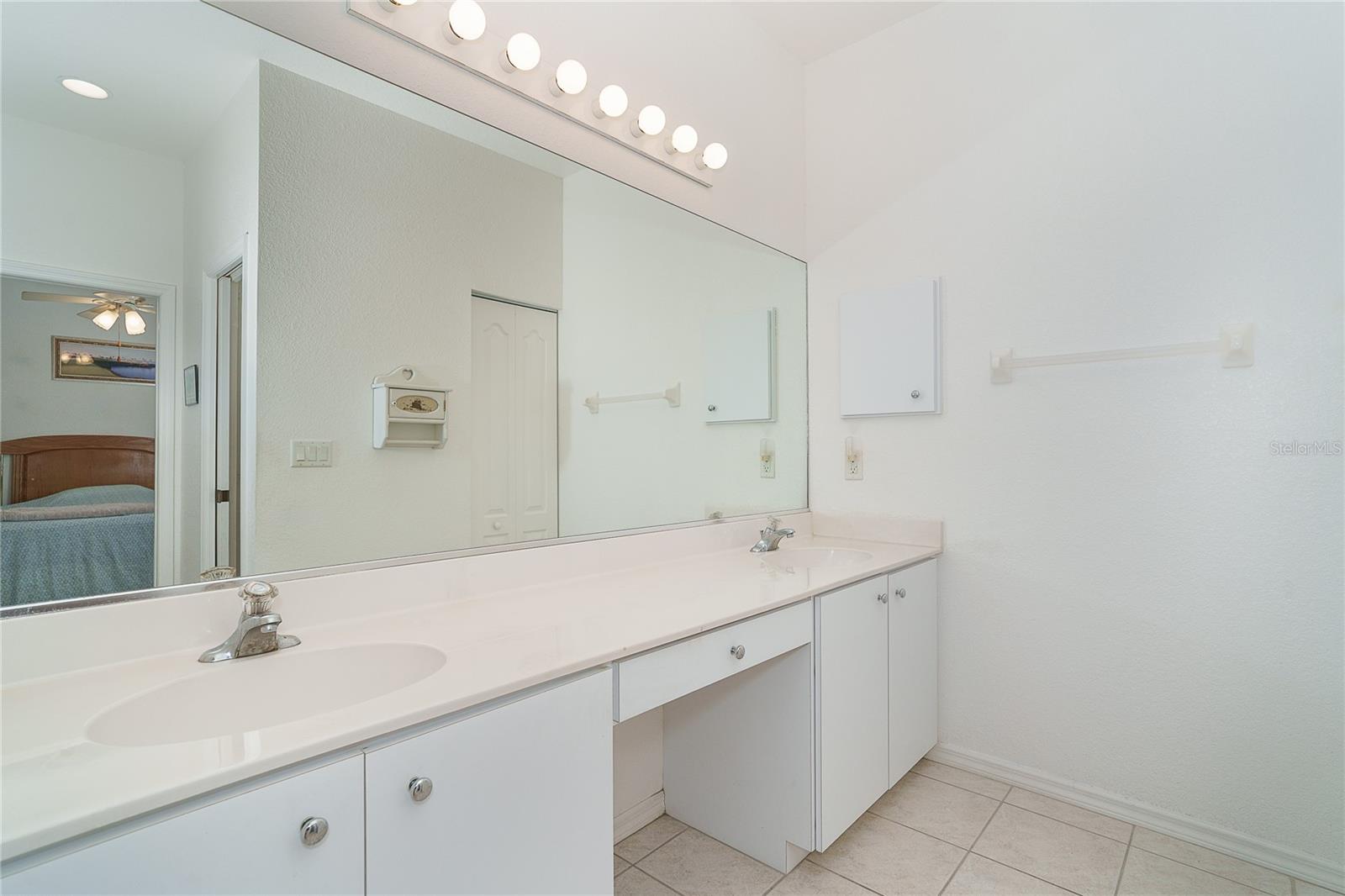 8390 PARKSIDE DR, ENGLEWOOD, FL, 34224