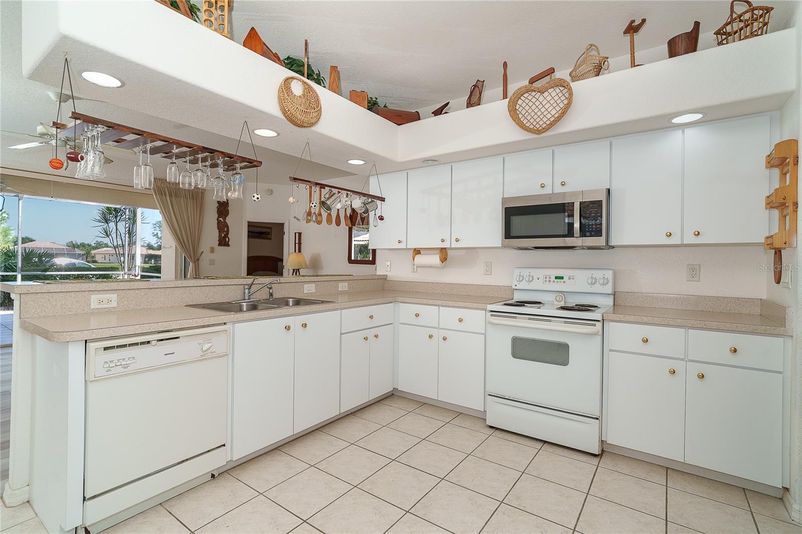 8390 PARKSIDE DR, ENGLEWOOD, FL, 34224