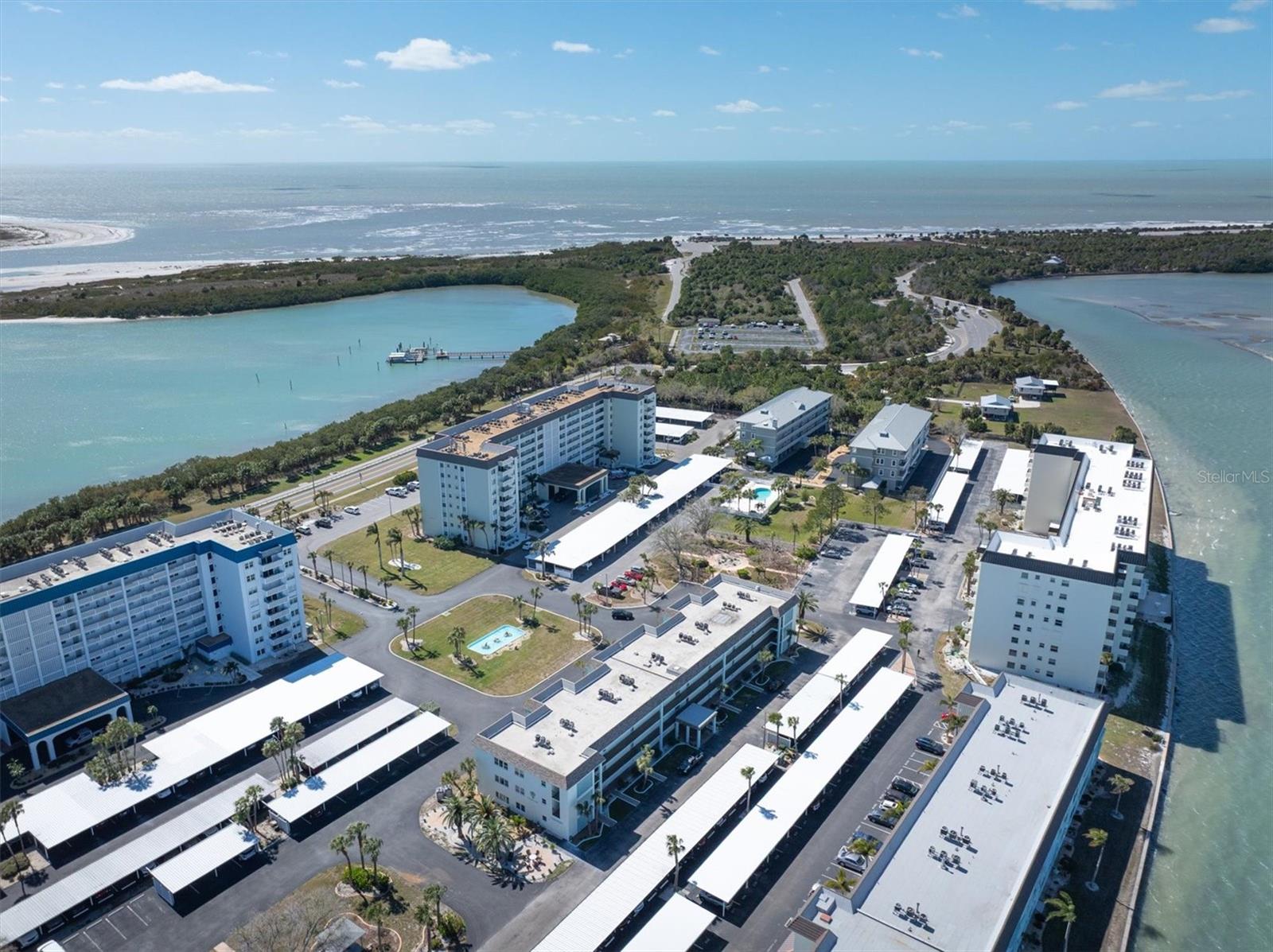 8 GLENCOE PL #105, DUNEDIN, FL, 34698