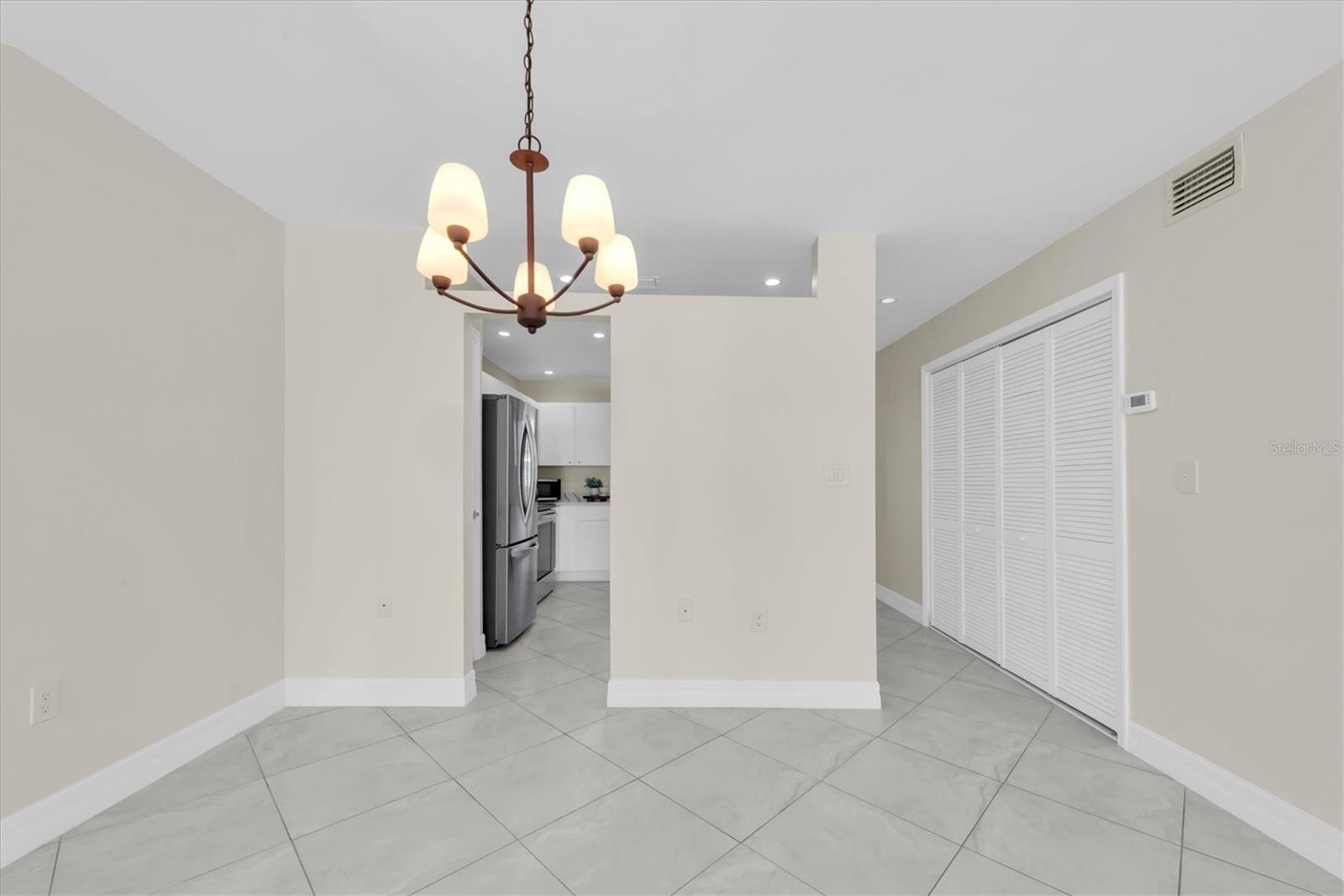 8 GLENCOE PL #105, DUNEDIN, FL, 34698