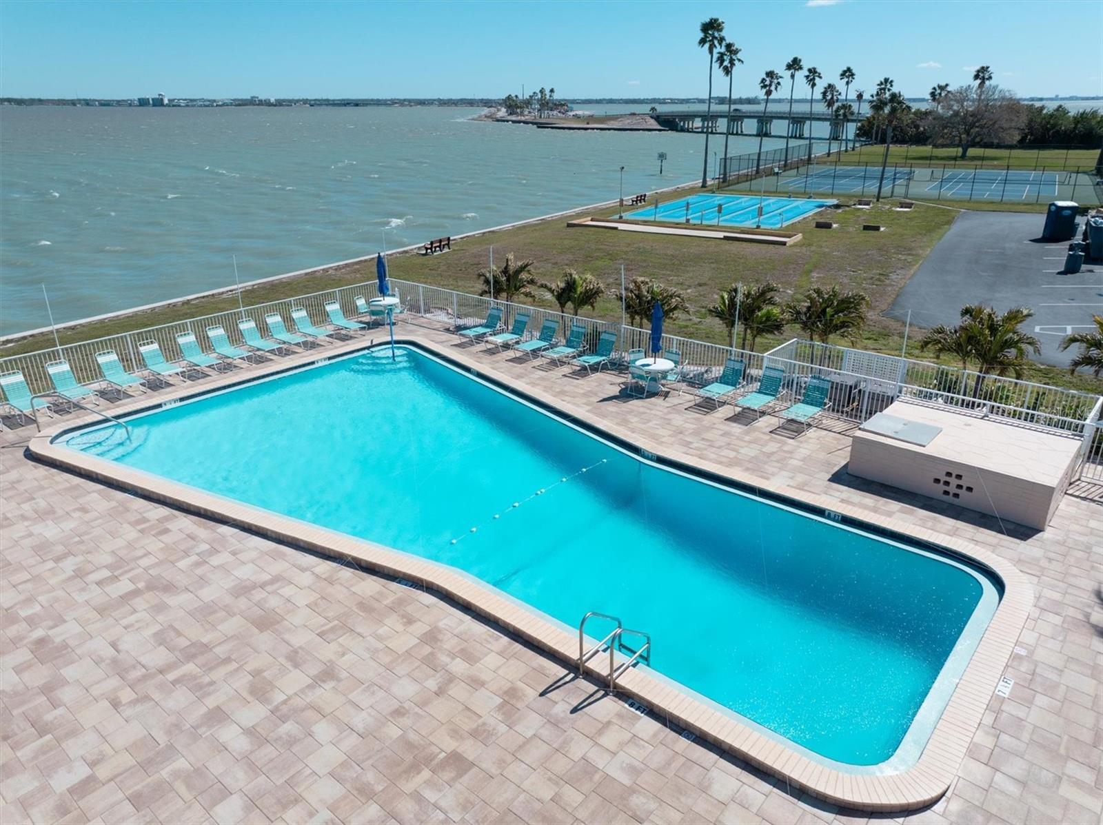 8 GLENCOE PL #105, DUNEDIN, FL, 34698