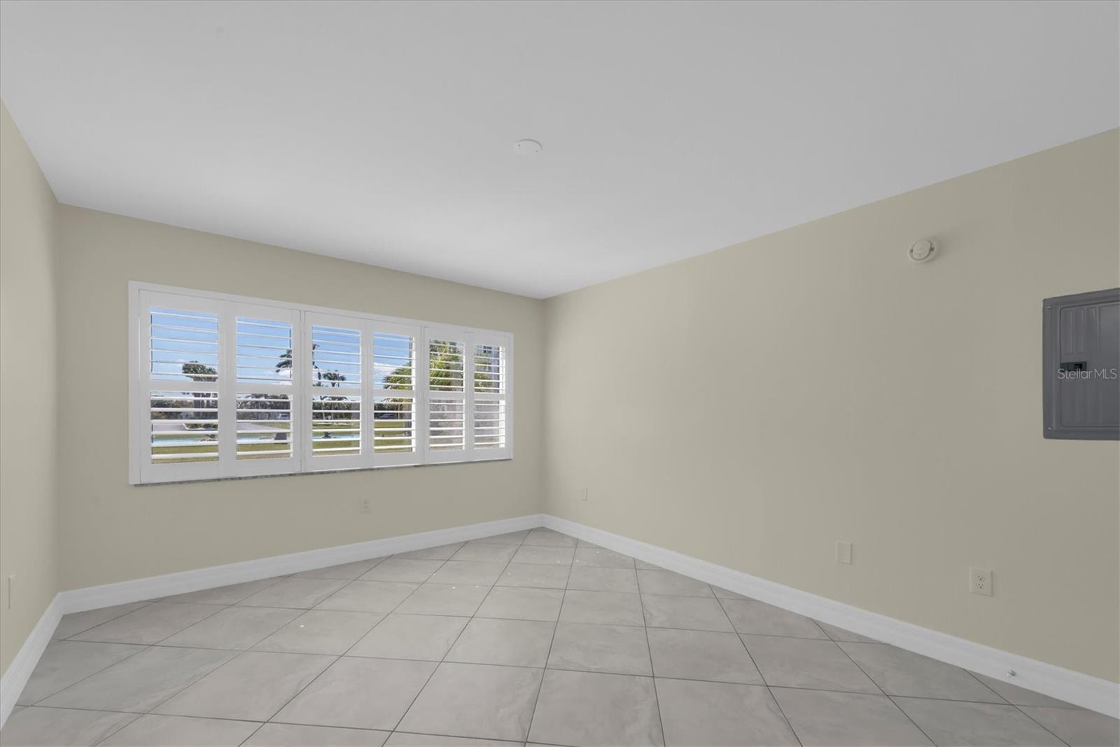 8 GLENCOE PL #105, DUNEDIN, FL, 34698