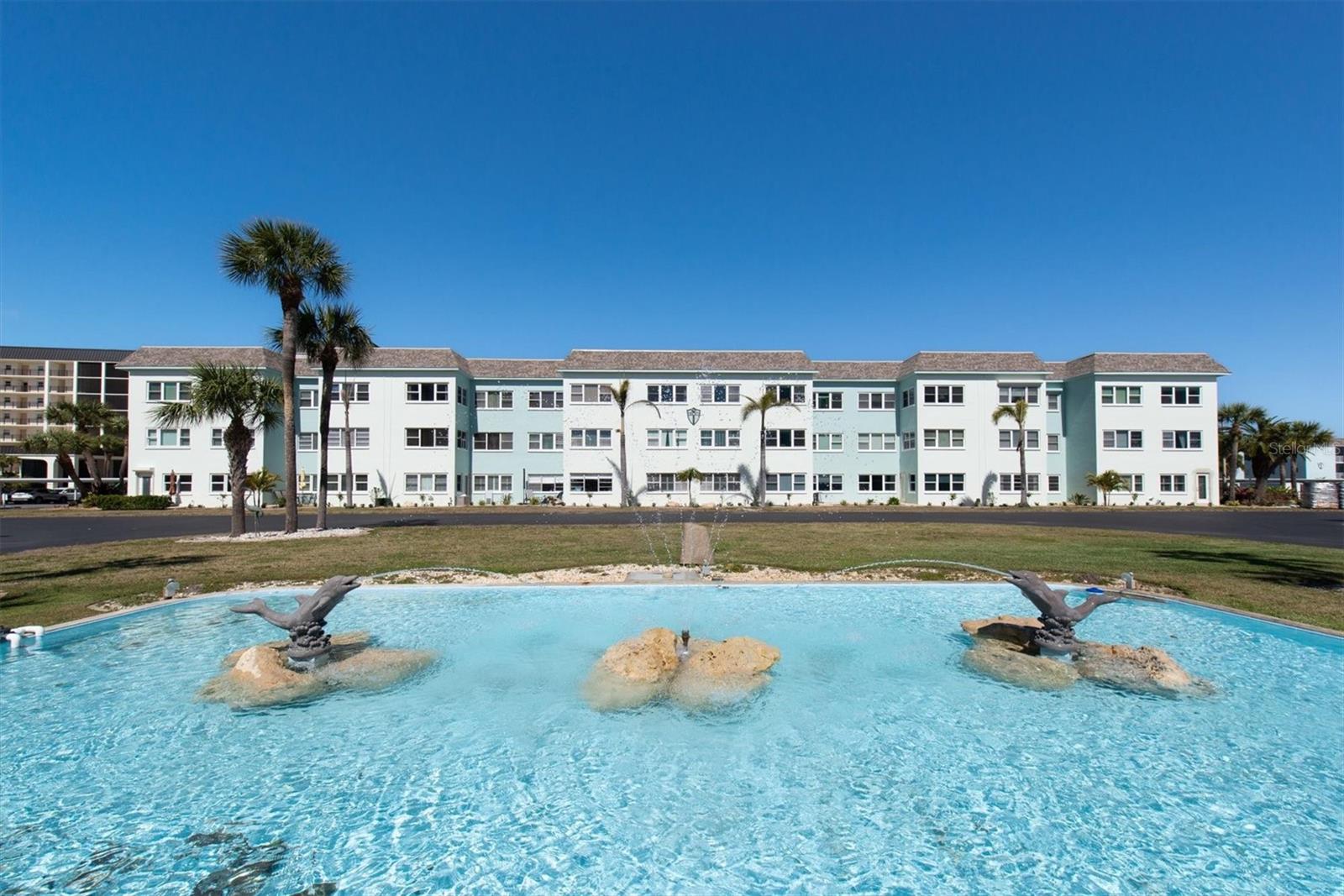 8 GLENCOE PL #105, DUNEDIN, FL, 34698