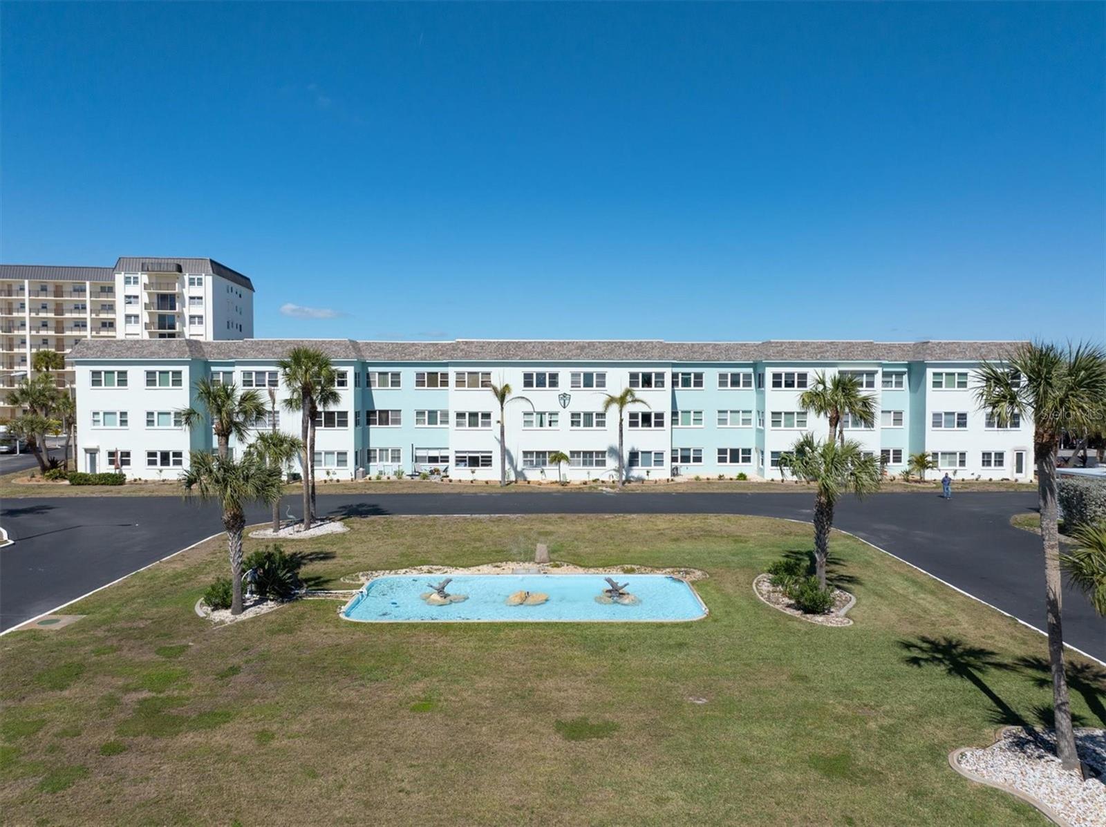 8 GLENCOE PL #105, DUNEDIN, FL, 34698