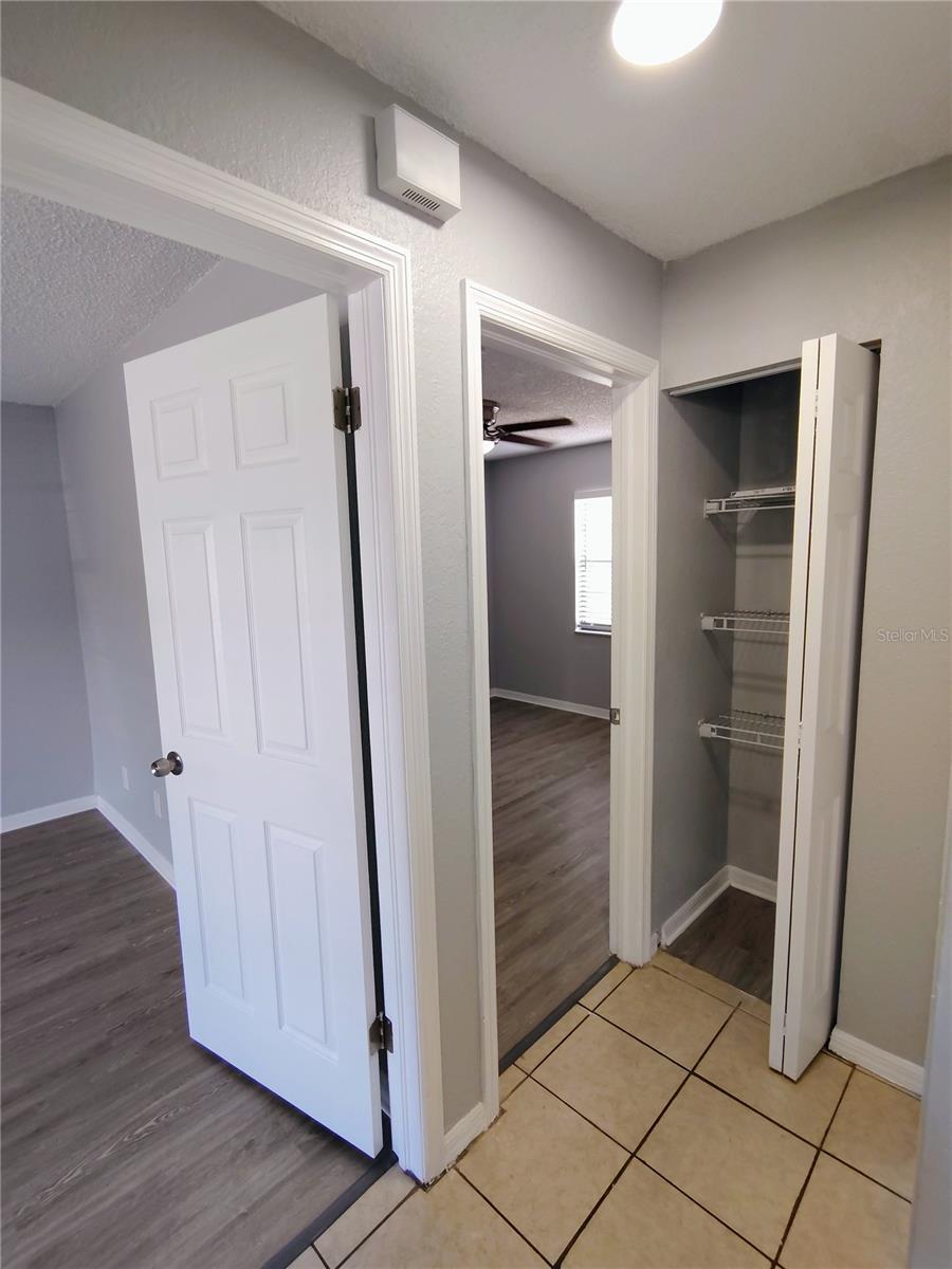 9435 LYNN LN #B, SEMINOLE, FL, 33777