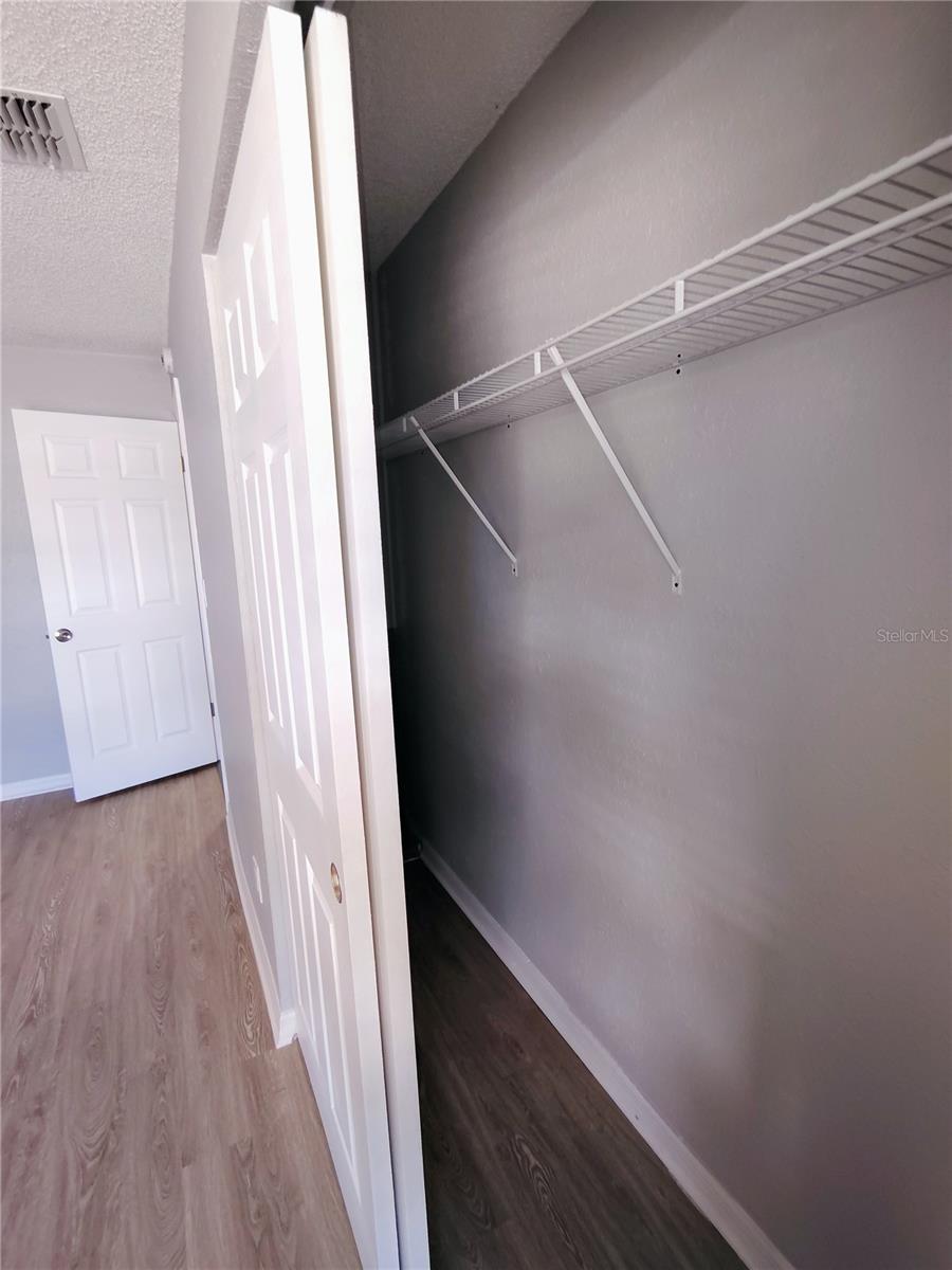 9435 LYNN LN #B, SEMINOLE, FL, 33777