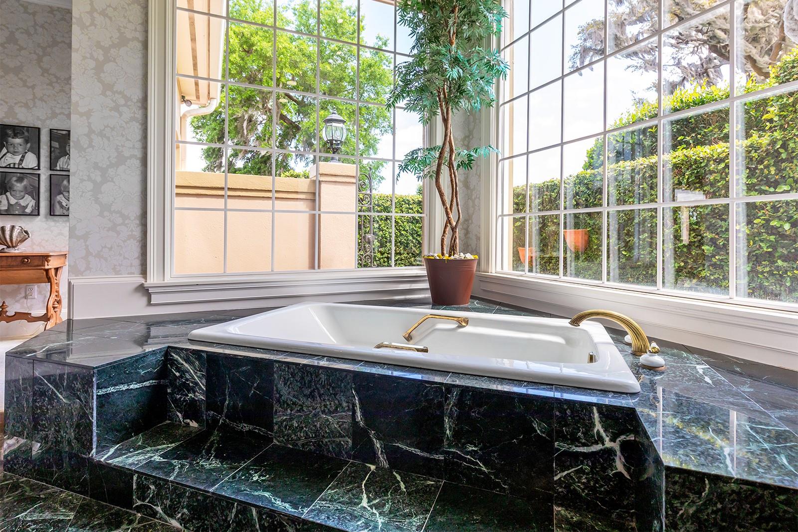 1351 N CLASSIC CT, LONGWOOD, FL, 32779