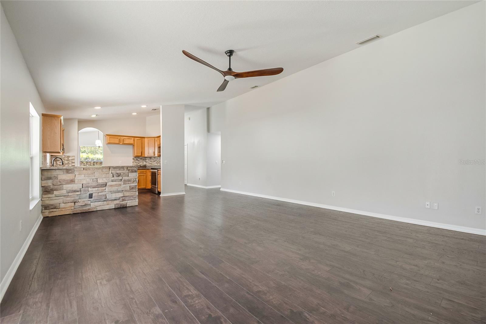 221 ROSA AVE, OVIEDO, FL, 32765