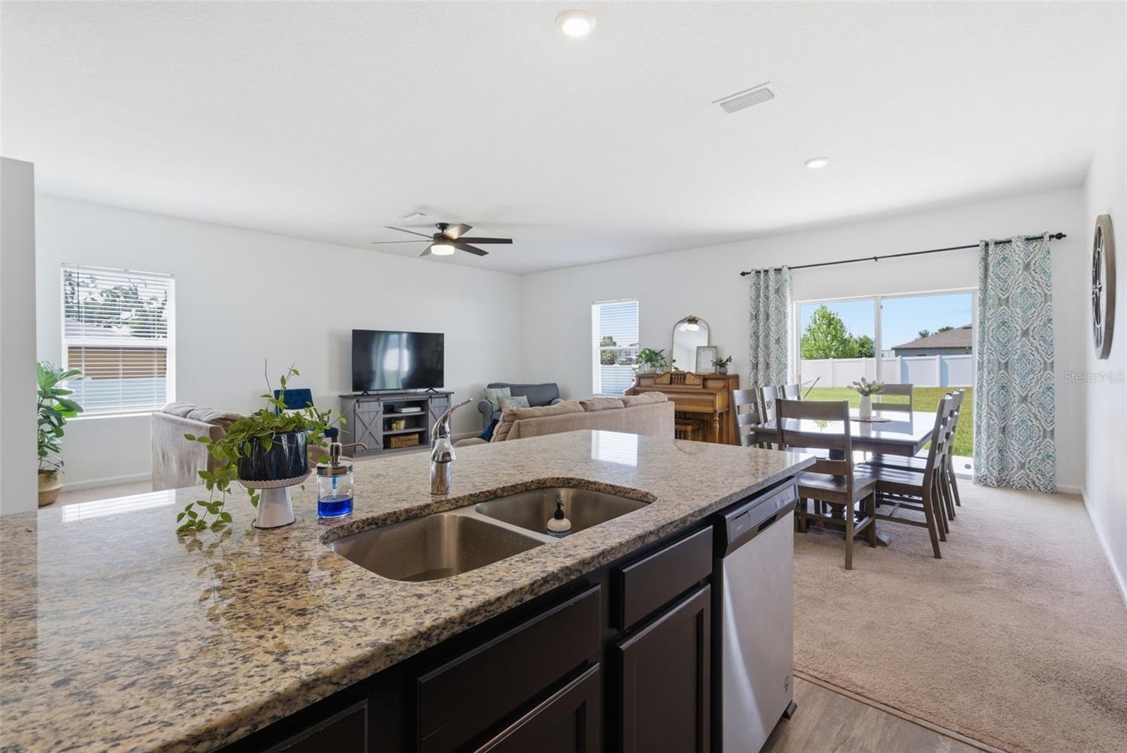 814 HIGHGATE OAKS PL, SEFFNER, FL, 33584