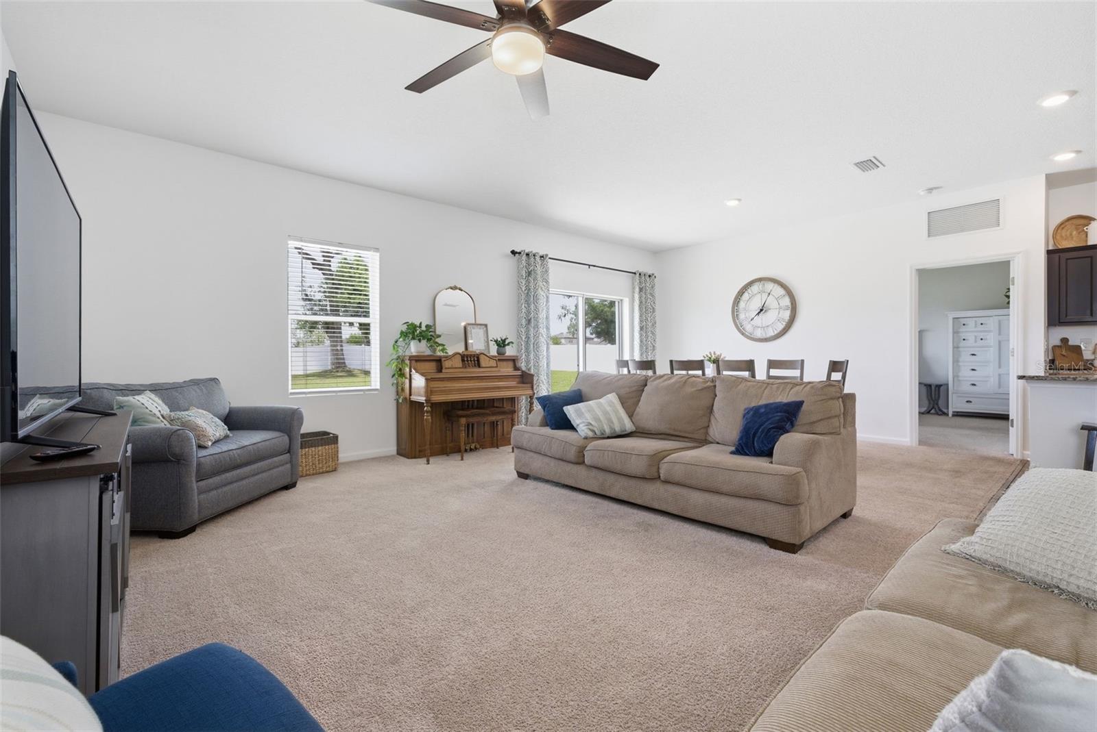 814 HIGHGATE OAKS PL, SEFFNER, FL, 33584