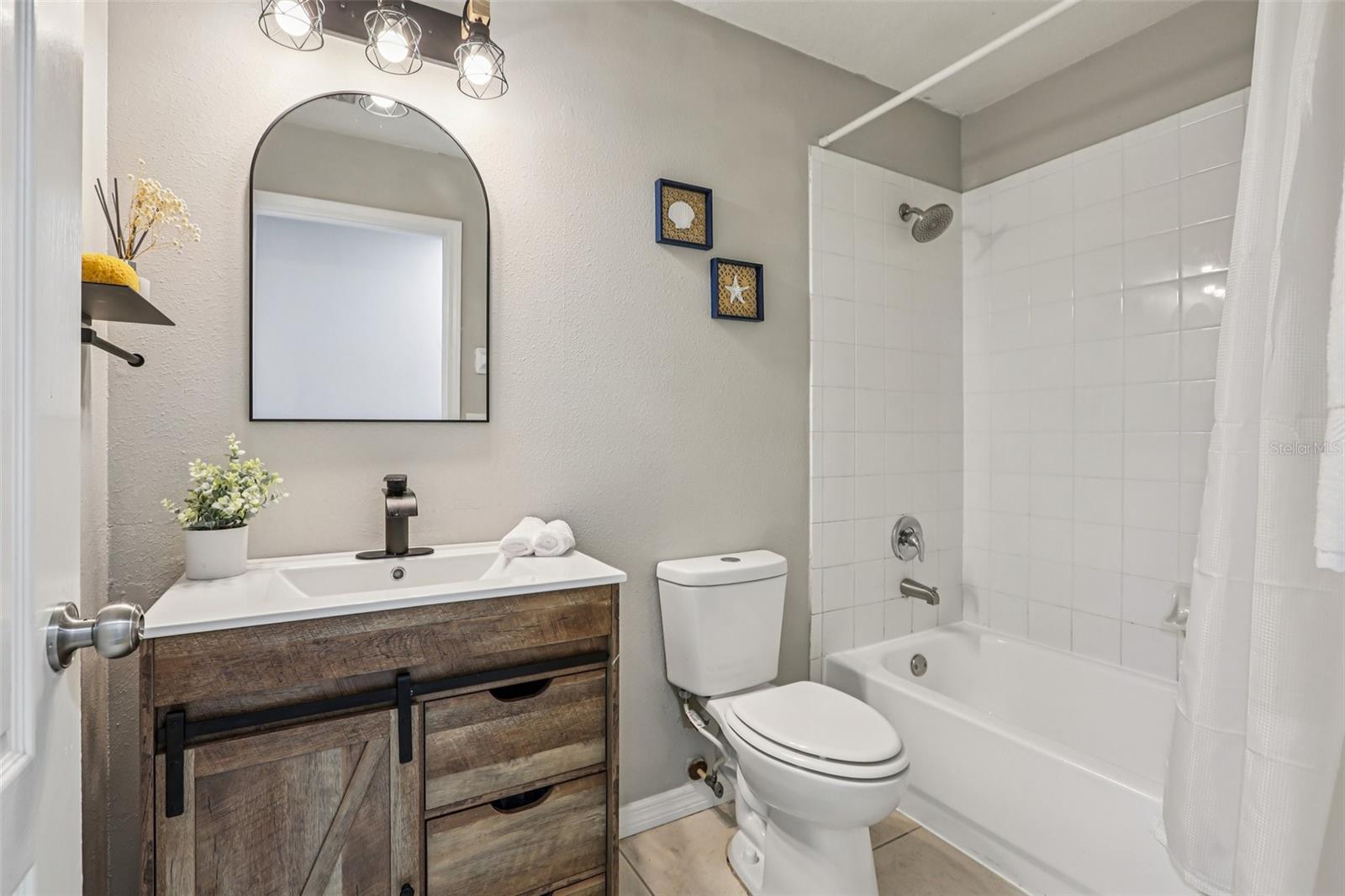 5833 WAR ADMIRAL DR, WESLEY CHAPEL, FL, 33544