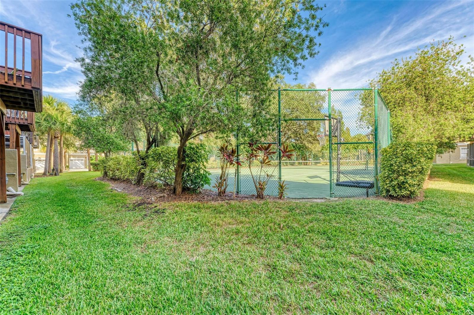 3047 POINTEVIEW DR, TAMPA, FL, 33611